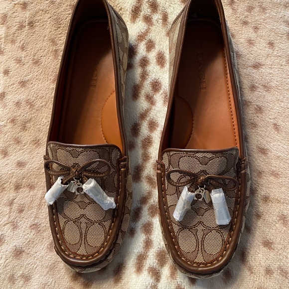 Coach new Moira flats size 8.5 - Picture 1 of 4